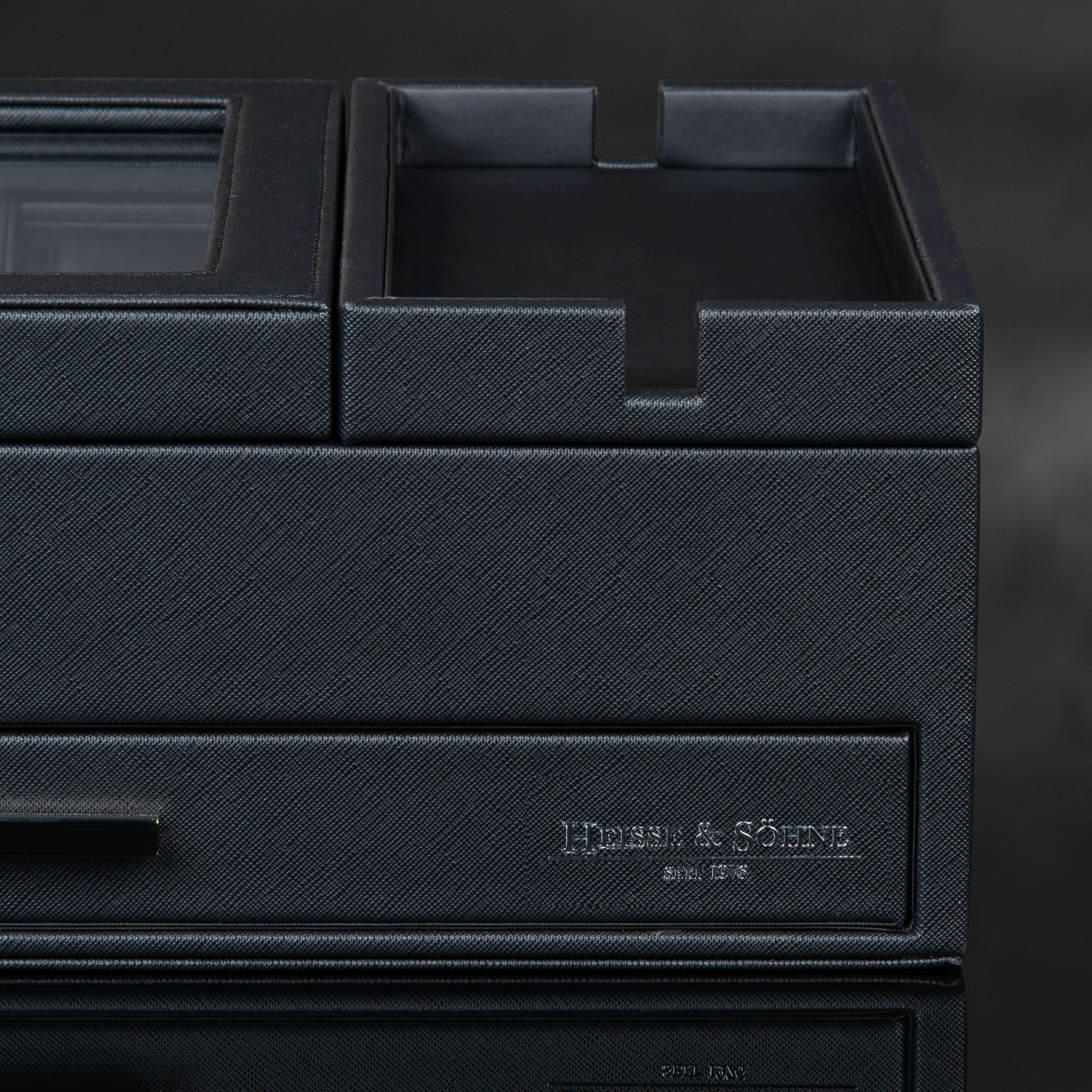 Desk Buttler No.1 - Image 4