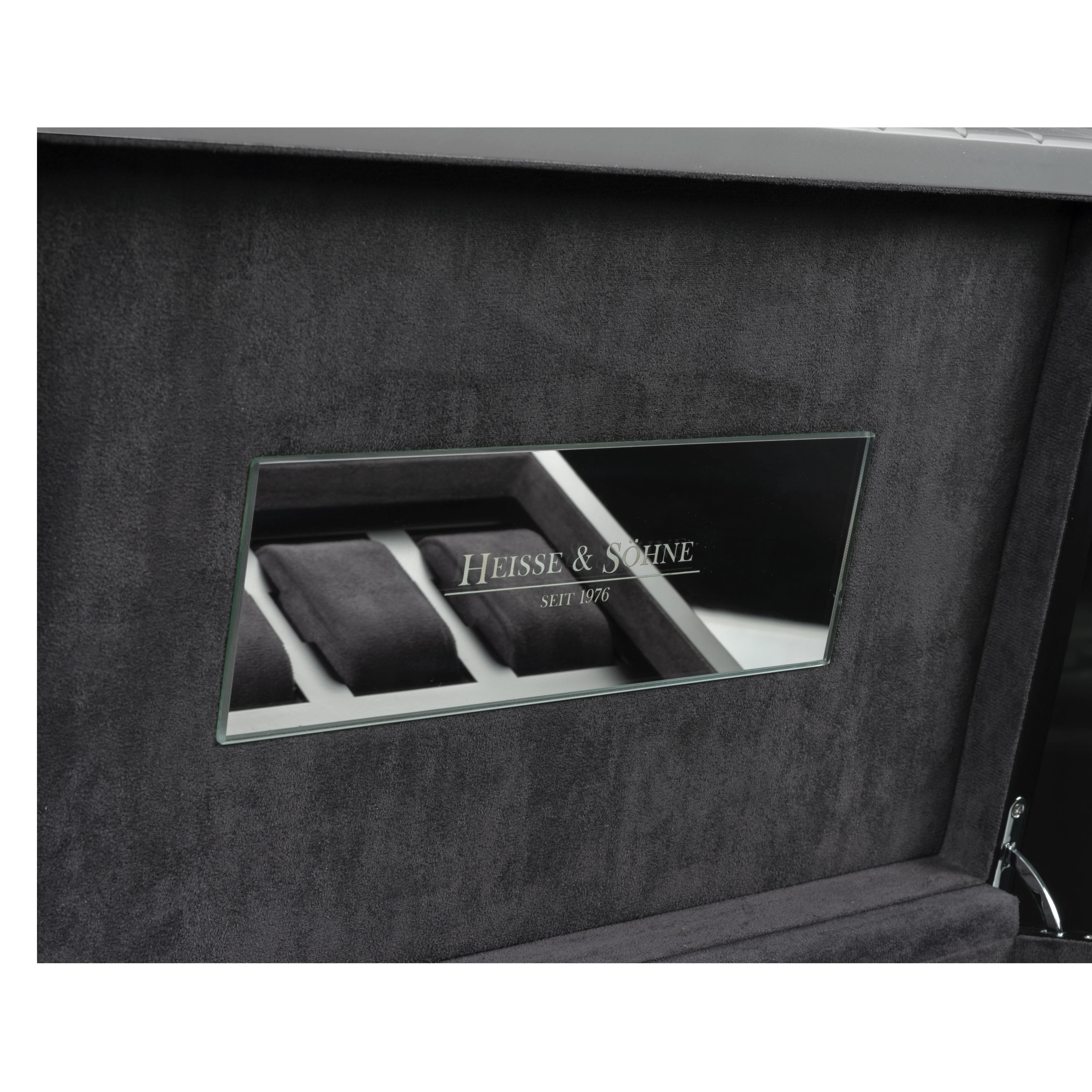 Dover 10 Watches Silver Box - Image 7