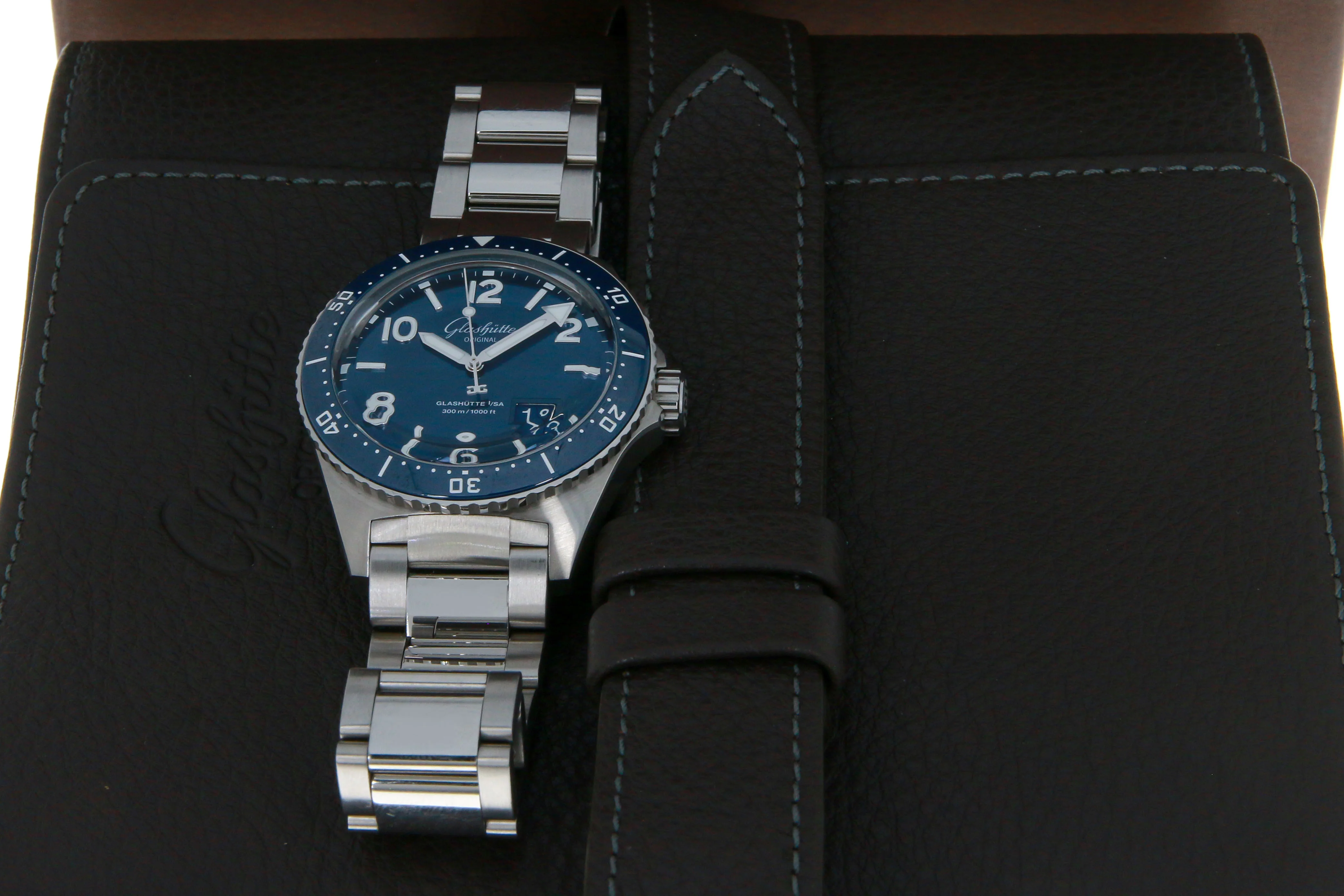 GLASHUTTE ORIGINAL SEAQ PANORAMA DATE 43MM (BP) #136130281 - Image 3