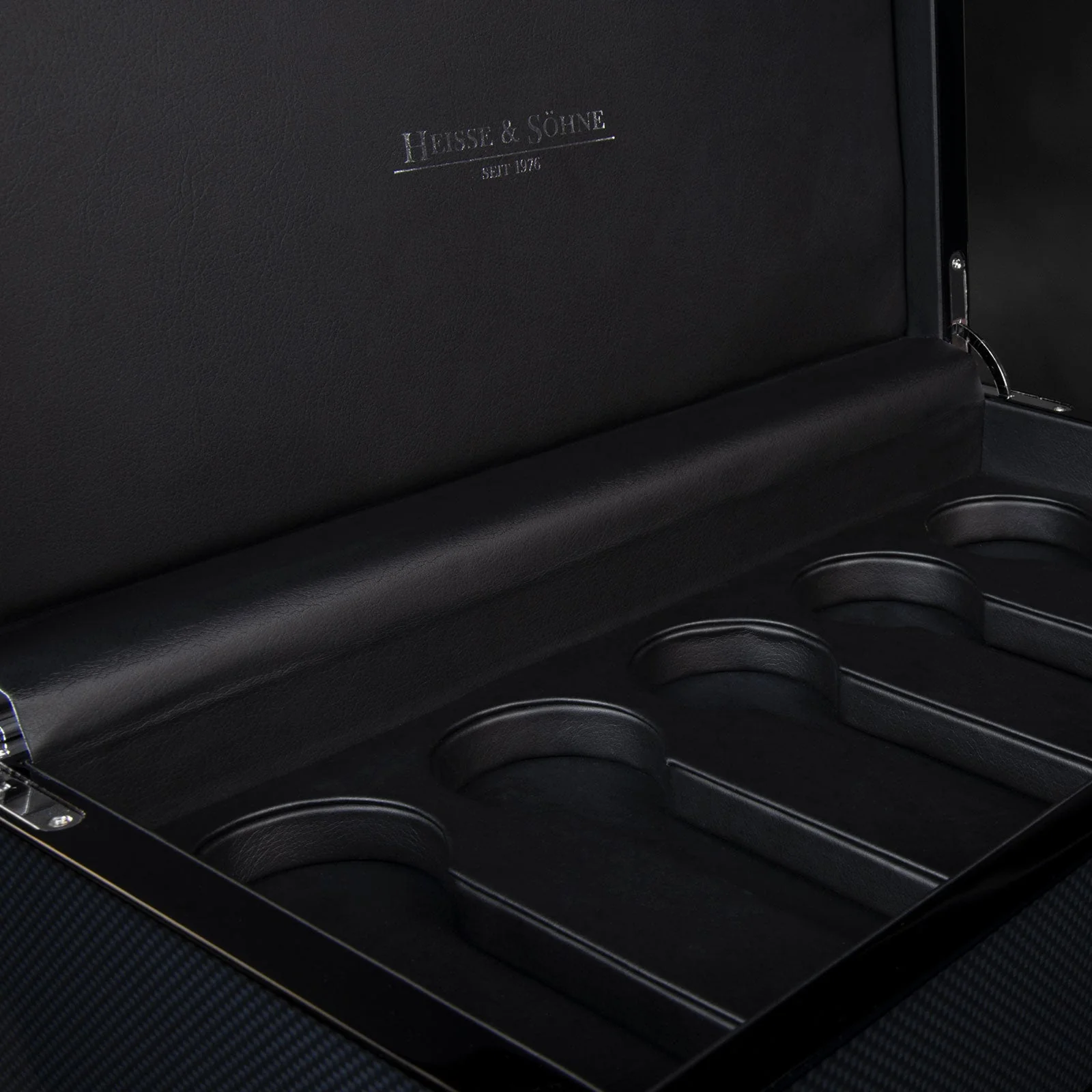 Loop 3 Carbon & Black - Image 6