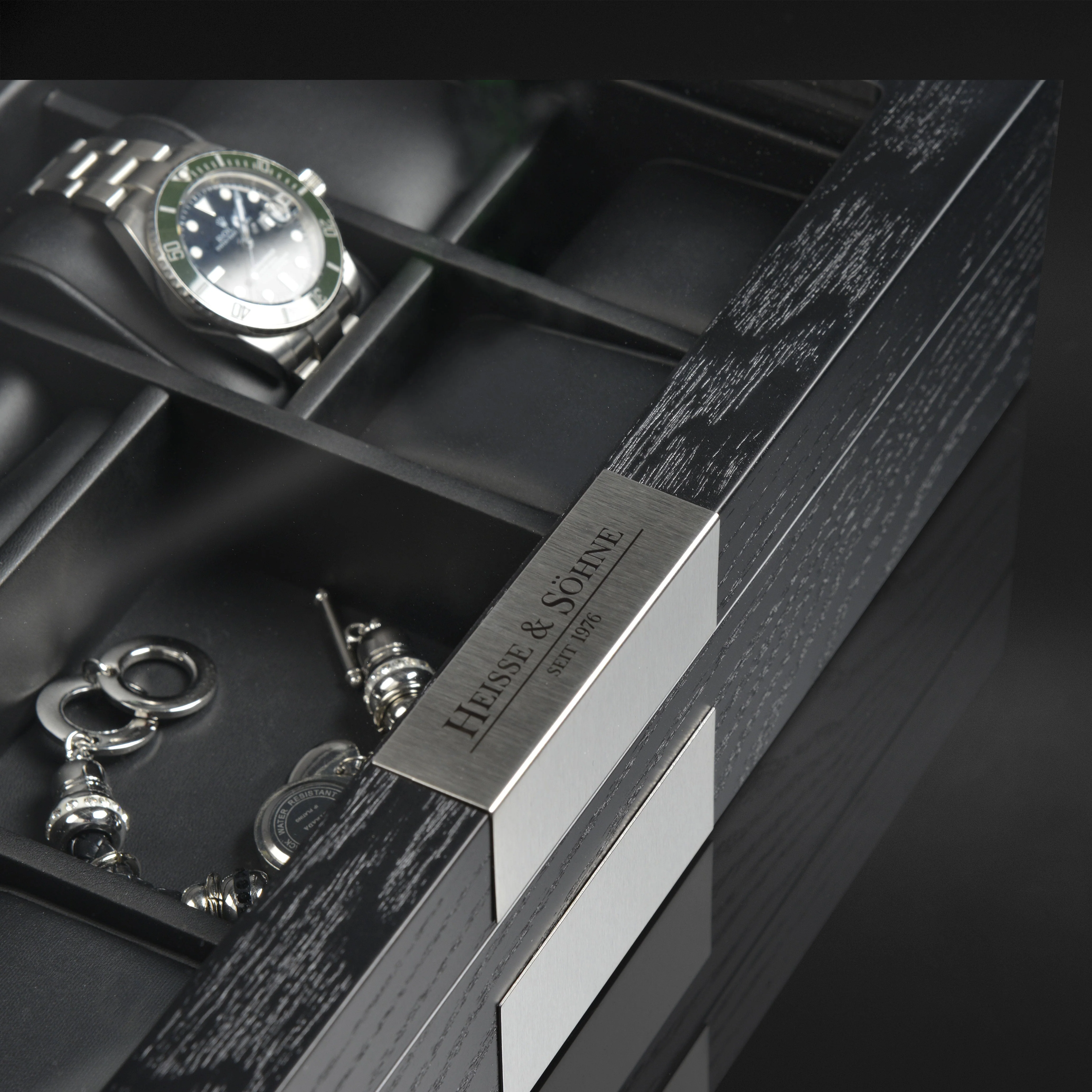 Monteray 8+ Watches Black Box - Image 3
