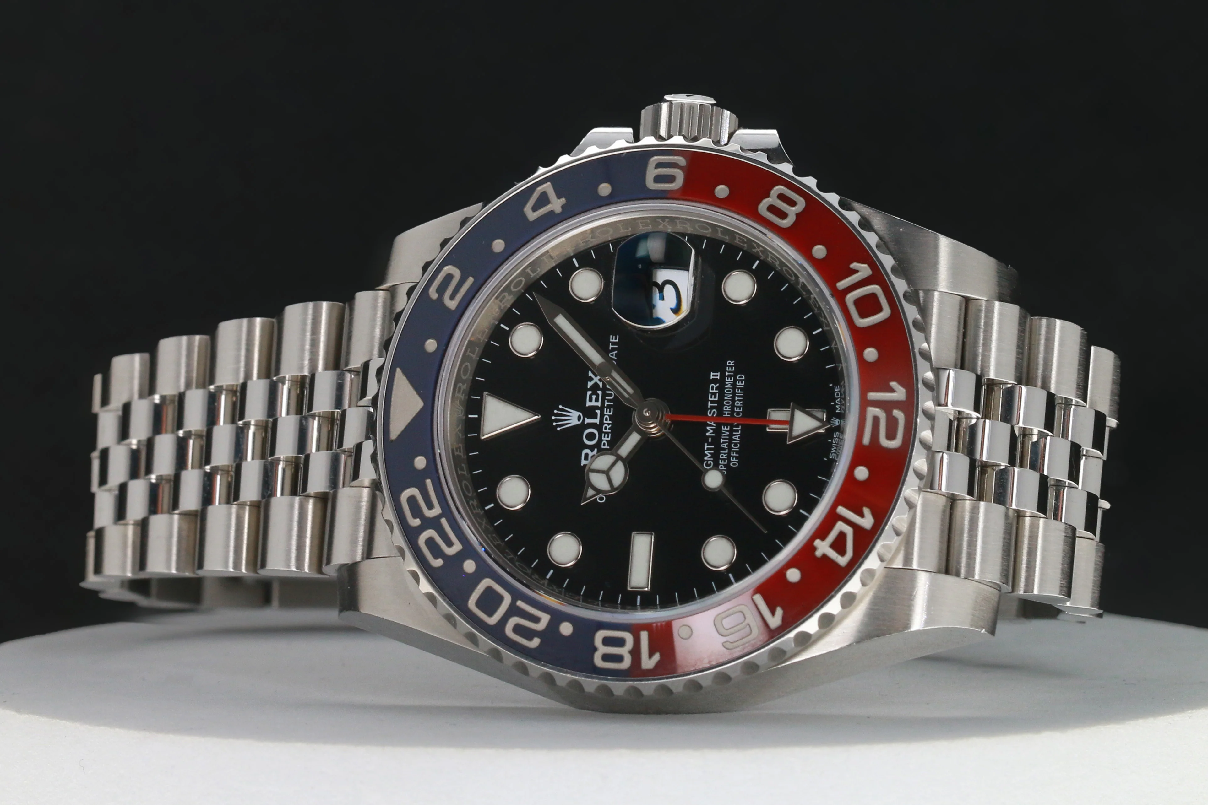 ROLEX GMT MASTER II 40MM (2020 BP) #126710BLRO - Image 4