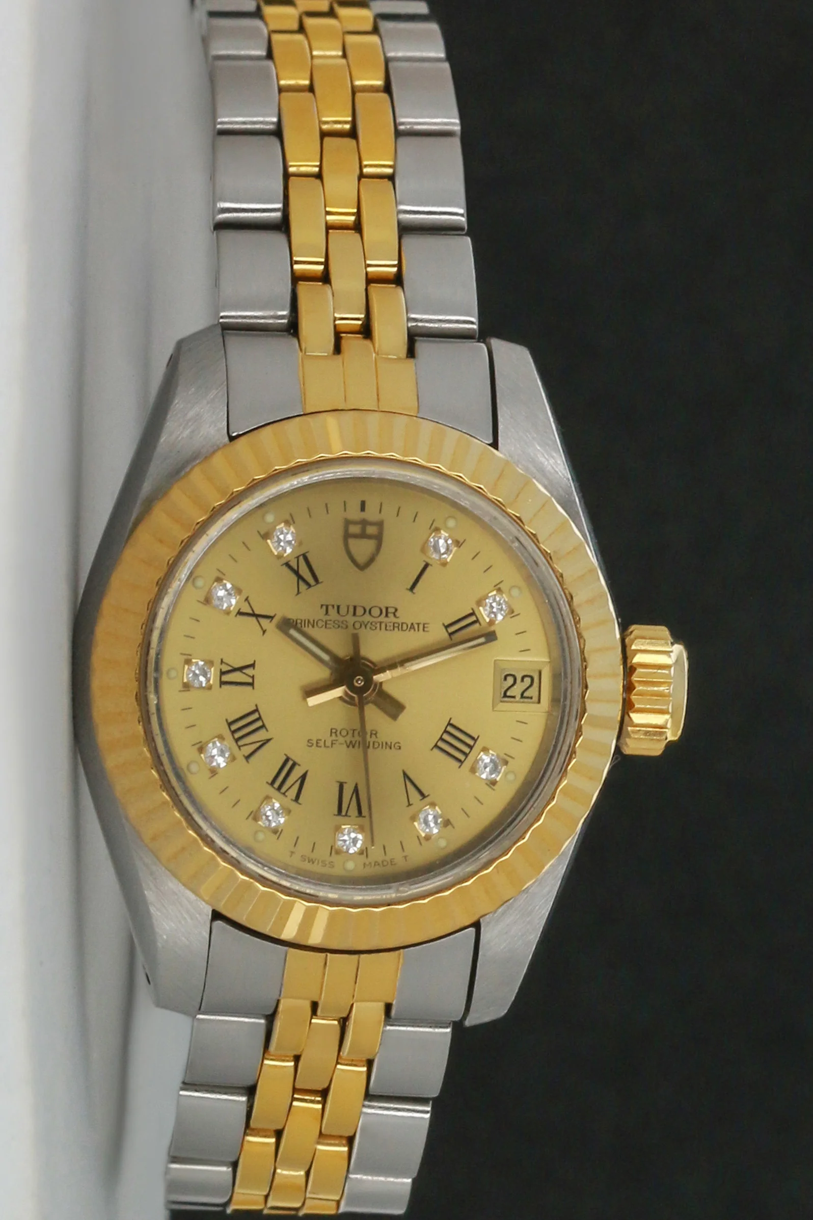 TUDOR PRINCESS DATE (1996 BP) #92513 - Image 3