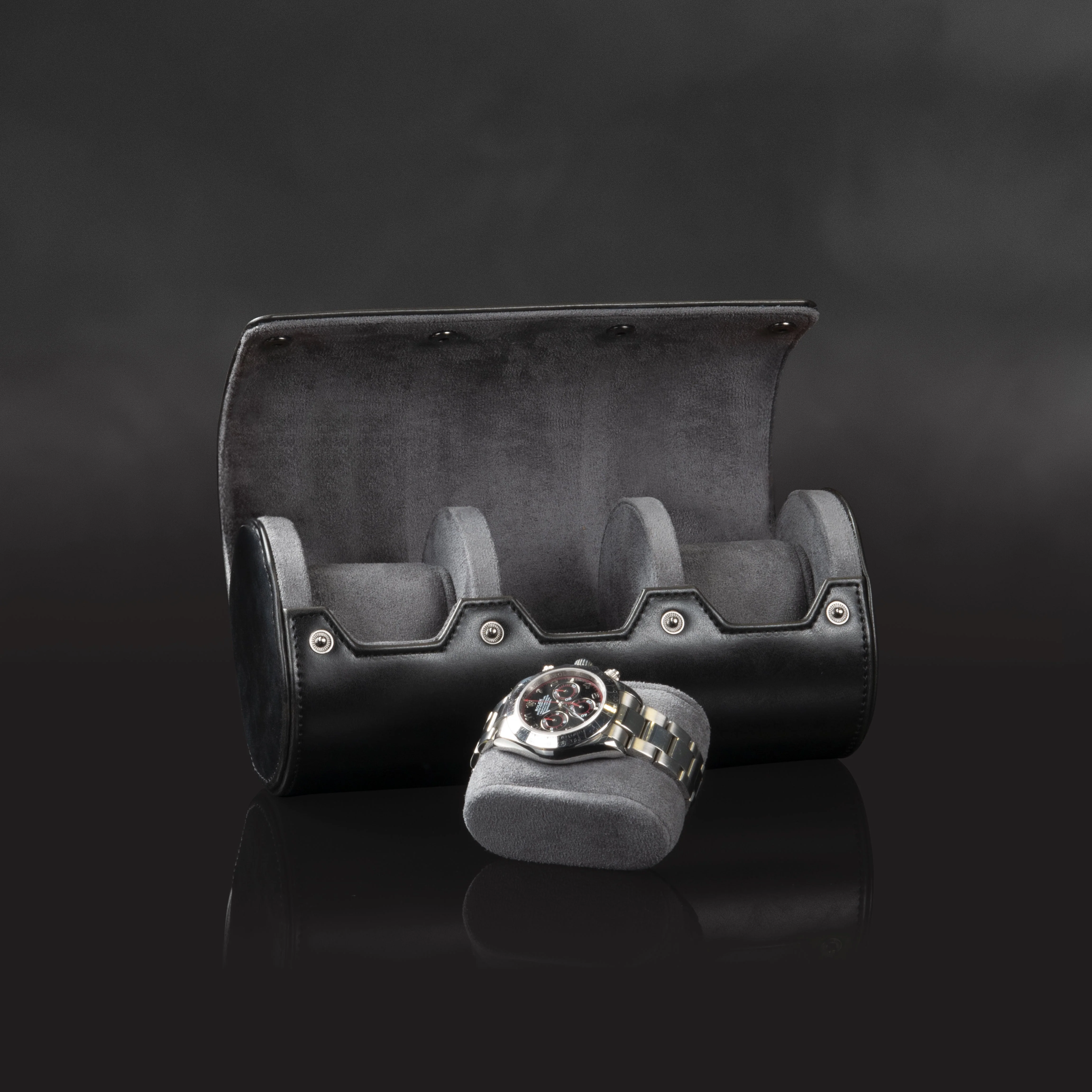 Vintage 3 Watch Roll Black - Image 4